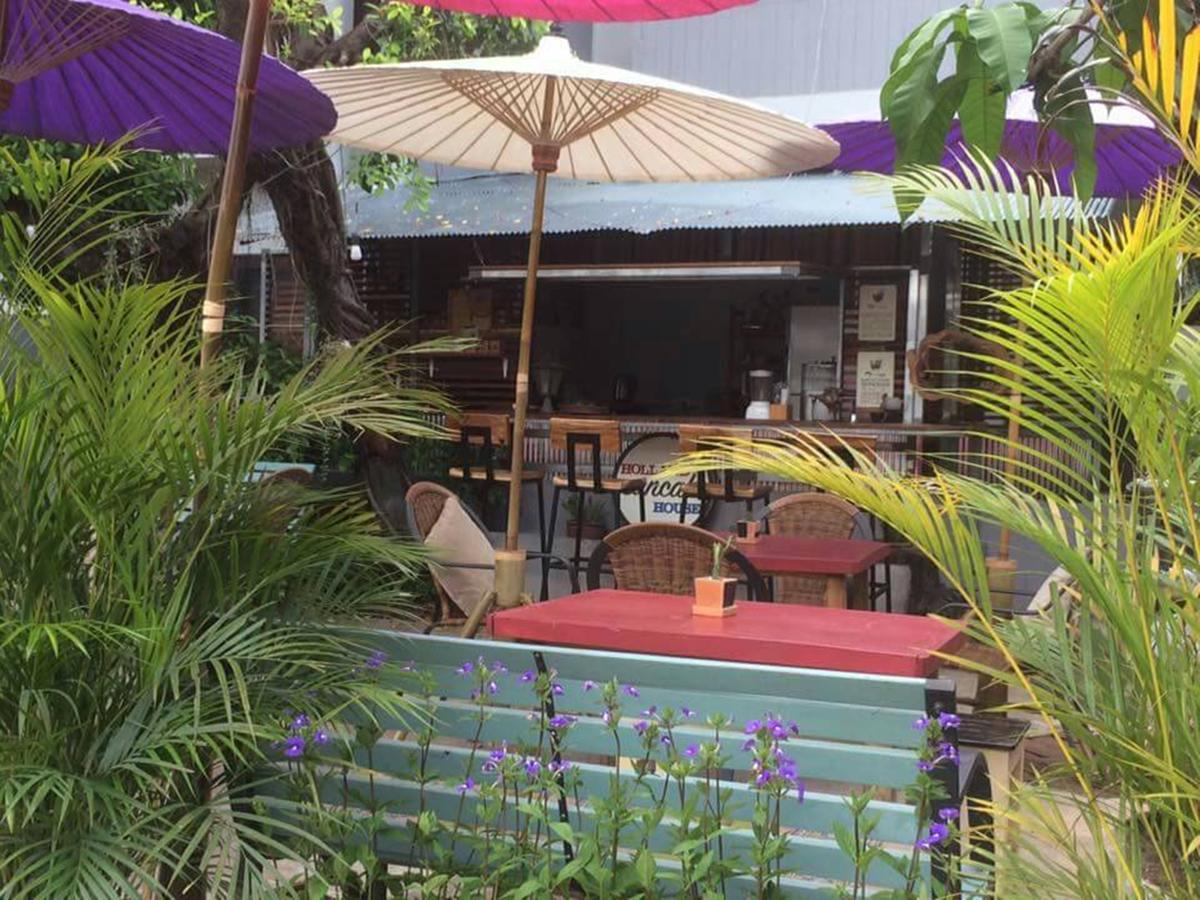 999 Triplenine Chiangmai Hostel Чиангмай Екстериор снимка