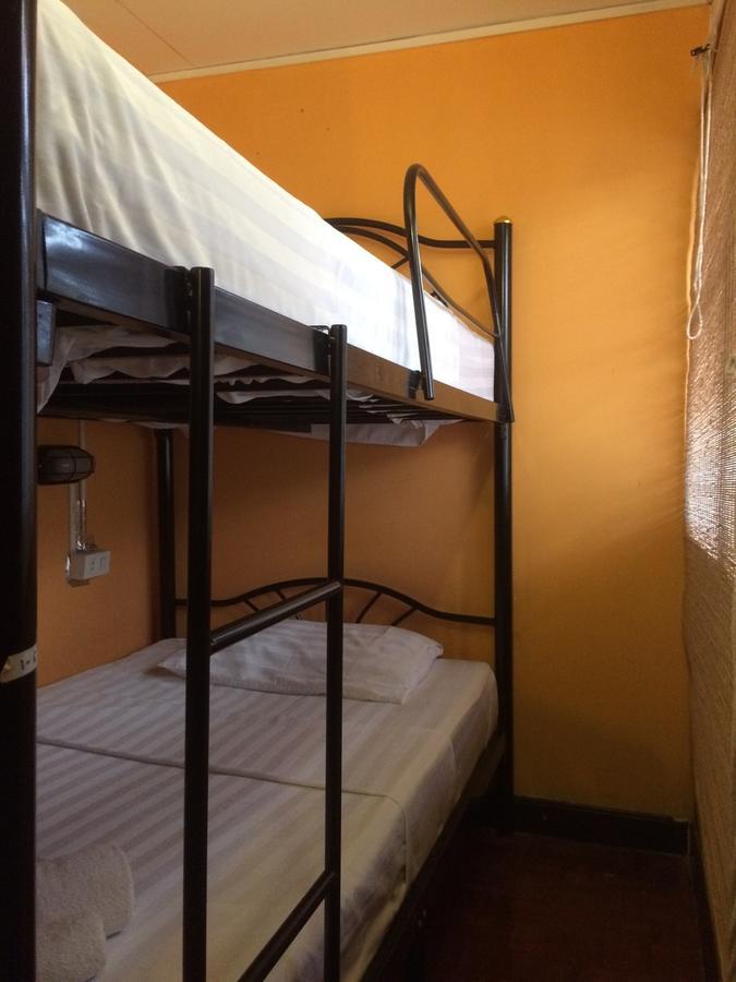 999 Triplenine Chiangmai Hostel Чиангмай Екстериор снимка
