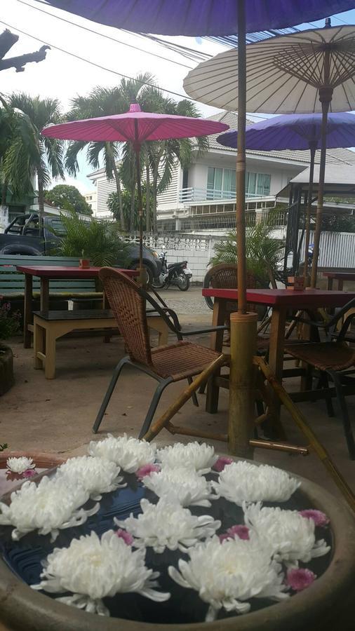 999 Triplenine Chiangmai Hostel Чиангмай Екстериор снимка
