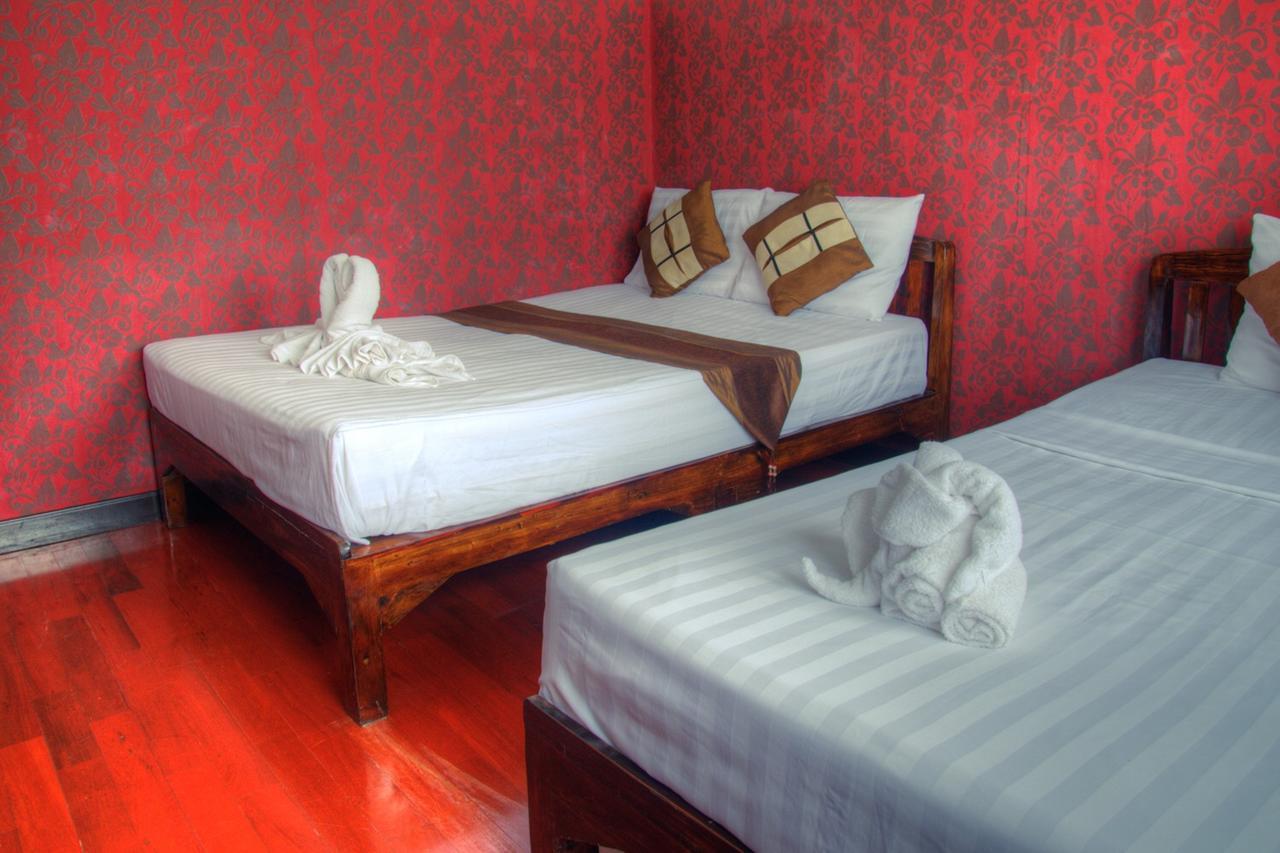 999 Triplenine Chiangmai Hostel Чиангмай Екстериор снимка